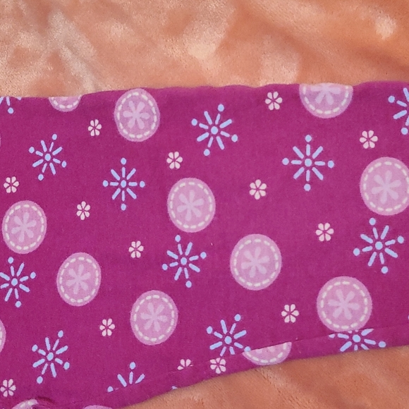 Bundle Of Girls Matching Pajama Sets. - Picture 9 of 15